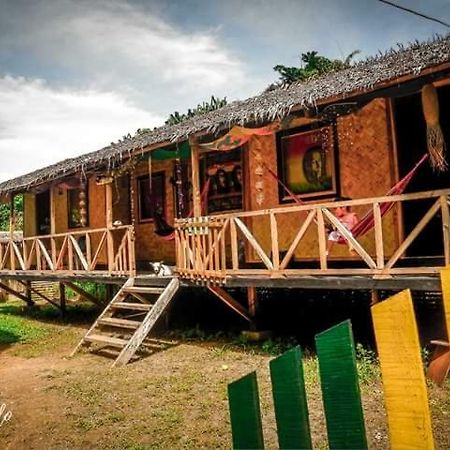 Rasta Family House Hotell El Nido Exteriör bild